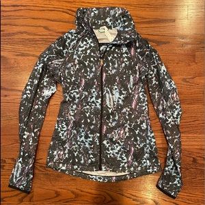 Lululemon rain jacket with built in hood